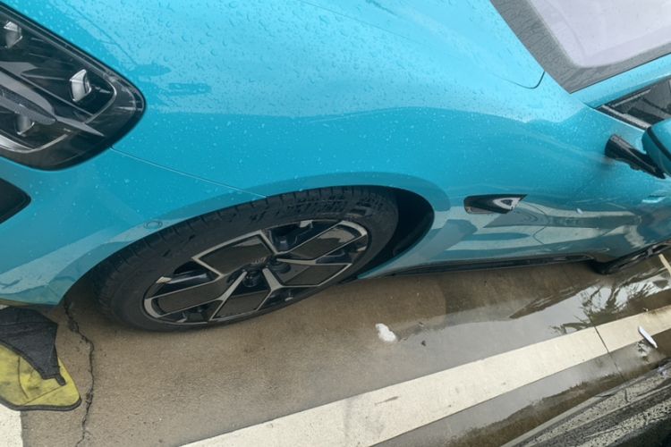 Used Xiaomi Auto SU7 2024 Rear-Drive Long-Range Intelligent Driving Version Interior 7