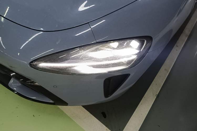 Used Xiaomi Auto SU7 2024 Four-Wheel-Drive Max Founder's Edition Left Front Headlight