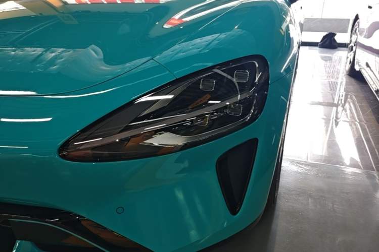 Used Xiaomi Auto SU7 2024 Rear-Drive Long-Range Intelligent Driving Version Left Front Headlight