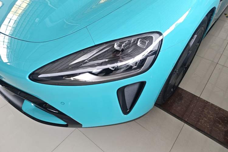 Used Xiaomi Auto SU7 2024 Four-Wheel Drive Ultra-Long Range Advanced Intelligent Driving Max Edition Left Front Headlight