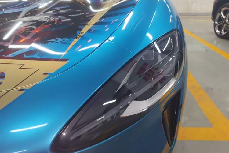 Used Xiaomi Auto SU7 2024 Four-Wheel Drive Ultra-Long Range Advanced Intelligent Driving Max Edition Left Front Headlight