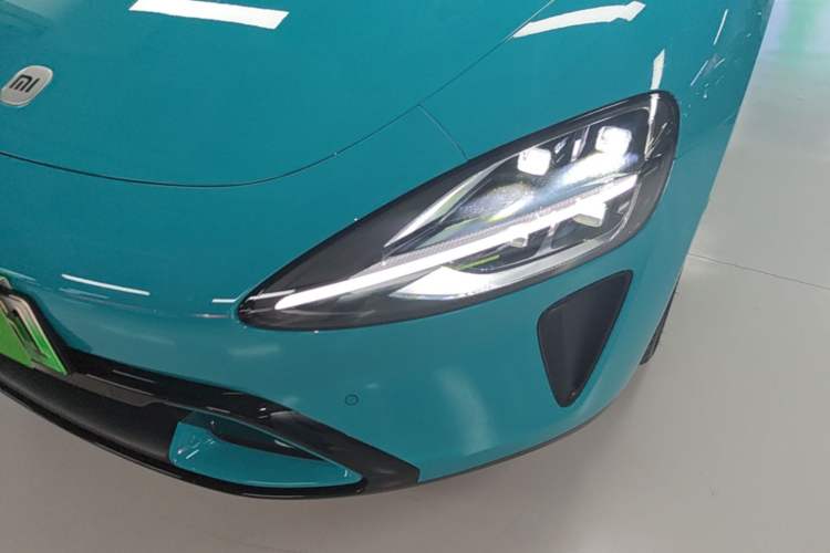 Used Xiaomi Auto SU7 2024 Rear-Drive Long-Range Intelligent Driving Version Left Front Headlight
