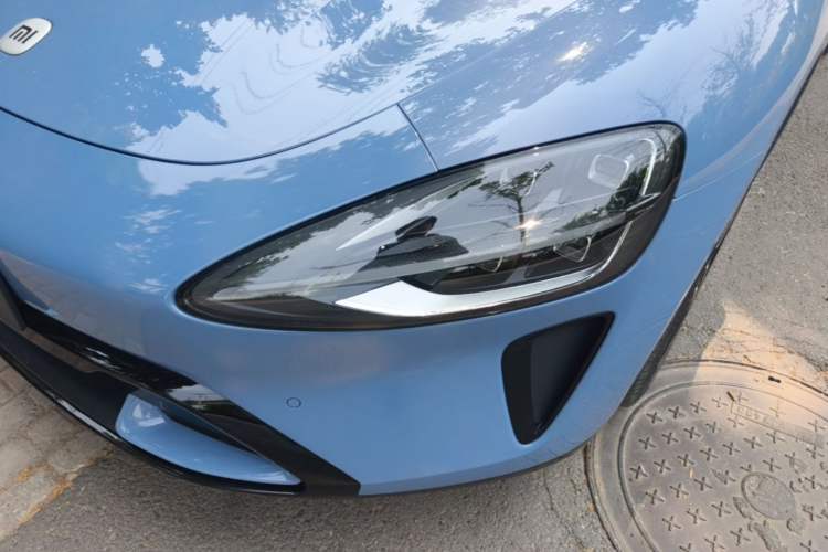 Used Xiaomi Auto SU7 2024 Rear-Drive Long-Range Intelligent Driving Version Left Front Headlight