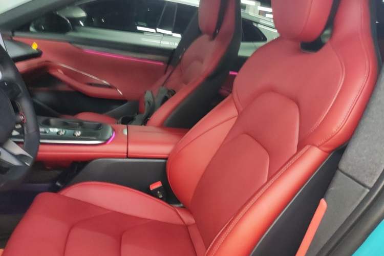 Used Xiaomi Auto SU7 2024 Rear-Drive Long-Range Intelligent Driving Version Left Front Seat