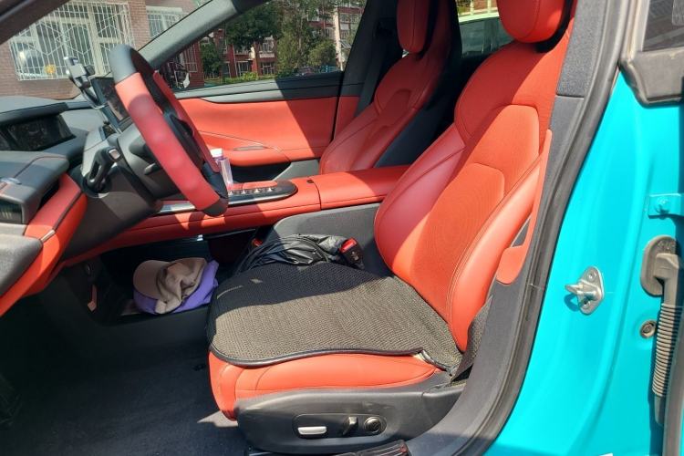 Used Xiaomi Auto SU7 2024 Rear-Drive Ultra-Long Range Advanced Pro-Level Intelligent Driving Version Left Front Seat