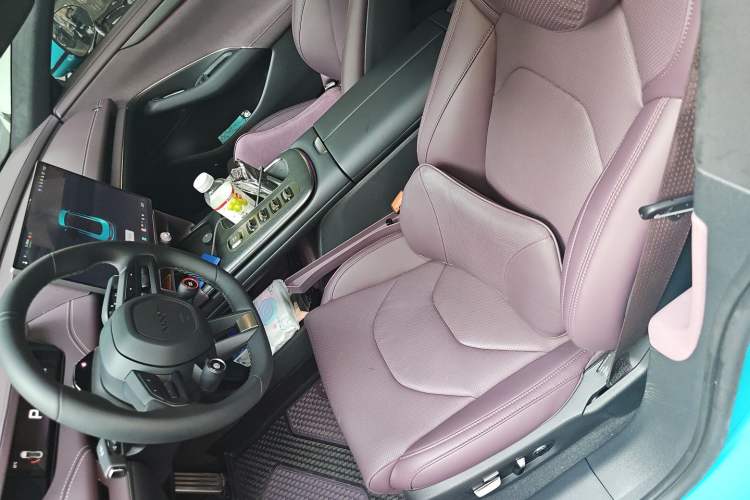Used Xiaomi Auto SU7 2024 Four-Wheel Drive Ultra-Long Range Advanced Intelligent Driving Max Edition Left Front Seat