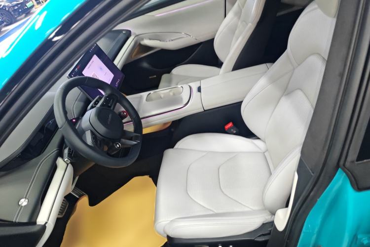 Used Xiaomi Auto SU7 2024 Four-Wheel Drive Ultra-Long Range Advanced Intelligent Driving Max Edition Left Front Seat