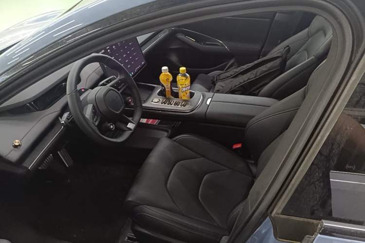 Used Xiaomi Auto SU7 2024 Four-Wheel-Drive Max Founder's Edition Left Front Seat