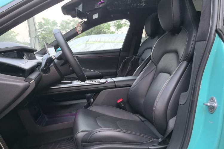 Used Xiaomi Auto SU7 2024 Four-Wheel Drive Ultra-Long Range Advanced Intelligent Driving Max Edition Left Front Seat