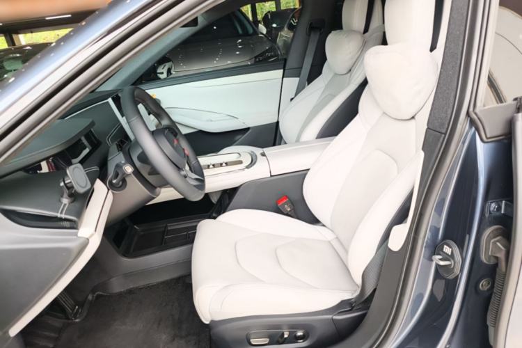 Used Xiaomi Auto SU7 2024 Rear-Drive Ultra-Long Range Advanced Pro-Level Intelligent Driving Version Left Front Seat