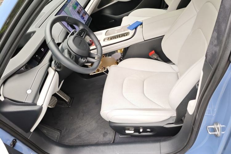 Used Xiaomi Auto SU7 2024 Four-Wheel Drive Ultra-Long Range Advanced Intelligent Driving Max Edition Left Front Seat