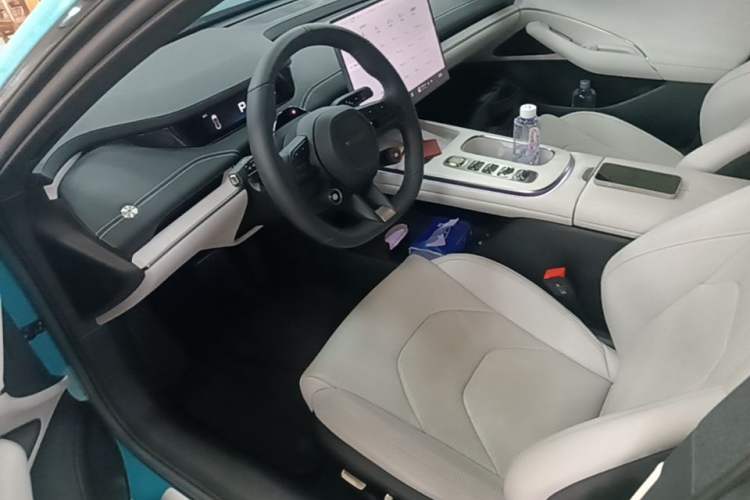 Used Xiaomi Auto SU7 2024 Rear-Drive Ultra-Long Range Advanced Pro-Level Intelligent Driving Version Left Front Seat