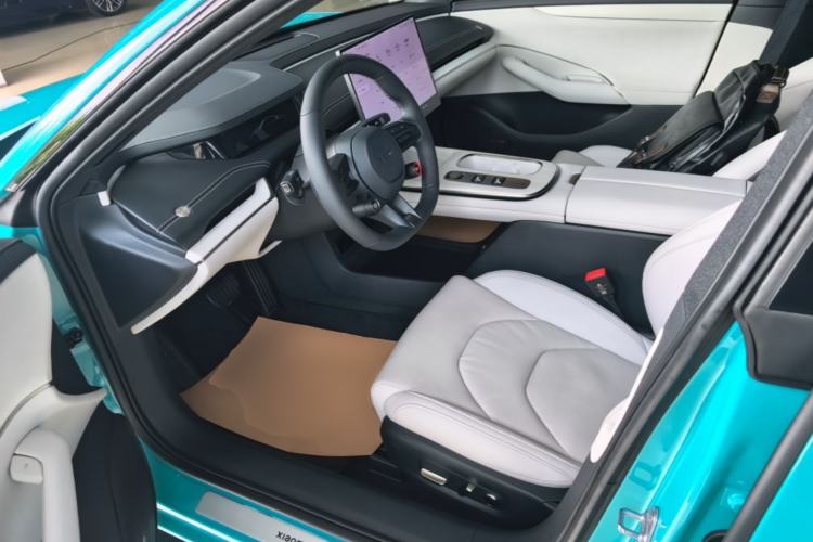 Used Xiaomi Auto SU7 2024 Rear-Drive Long-Range Intelligent Driving Version Left Front Seat