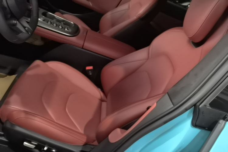 Used Xiaomi Auto SU7 2024 Four-Wheel Drive Ultra-Long Range Advanced Intelligent Driving Max Edition Left Front Seat
