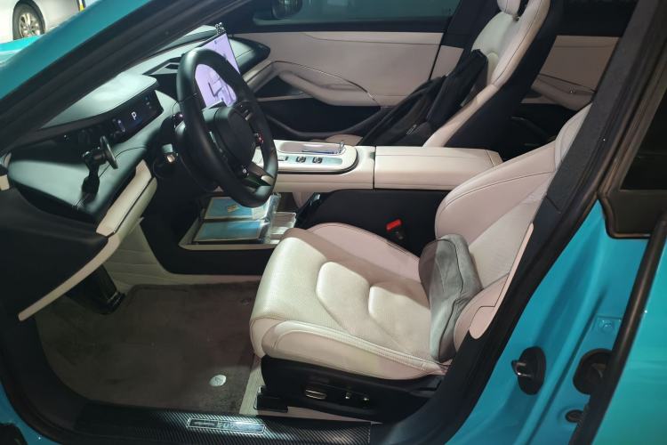 Used Xiaomi Auto SU7 2024 Rear-Drive Long-Range Intelligent Driving Version Left Front Seat