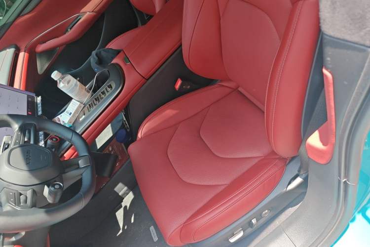 Used Xiaomi Auto SU7 2024 Four-Wheel-Drive Max Founder's Edition Left Front Seat