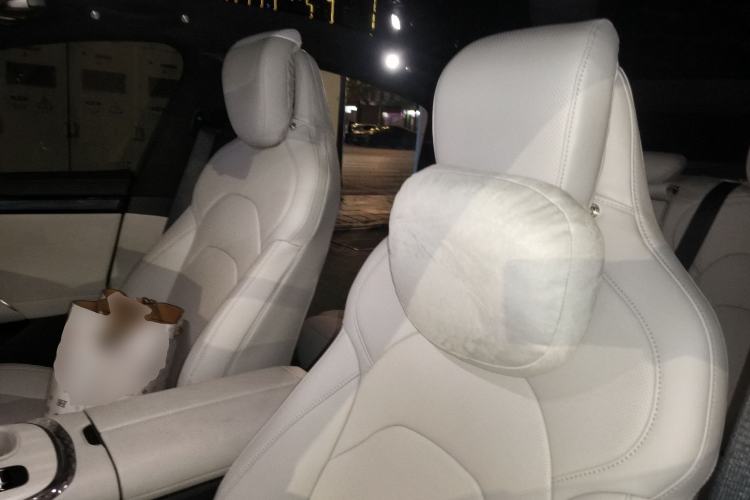 Used Xiaomi Auto SU7 2024 Four-Wheel Drive Ultra-Long Range Advanced Intelligent Driving Max Edition Left Front Seat