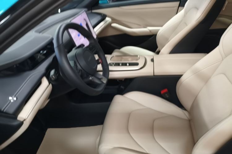 Used Xiaomi Auto SU7 2024 Rear-Drive Ultra-Long Range Advanced Pro-Level Intelligent Driving Version Left Front Seat