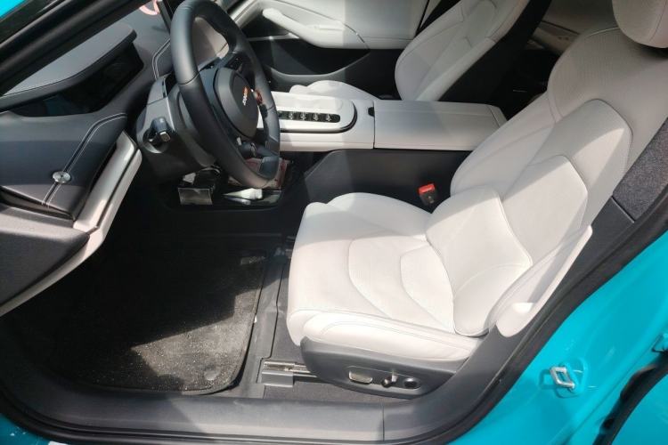 Used Xiaomi Auto SU7 2024 Rear-Drive Ultra-Long Range Advanced Pro-Level Intelligent Driving Version Left Front Seat