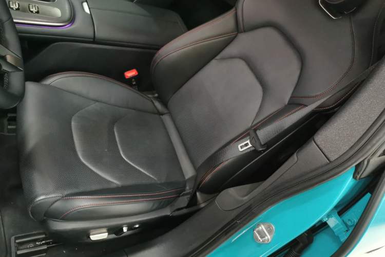 Used Xiaomi Auto SU7 2024 Rear-Drive Long-Range Intelligent Driving Version Left Front Seat