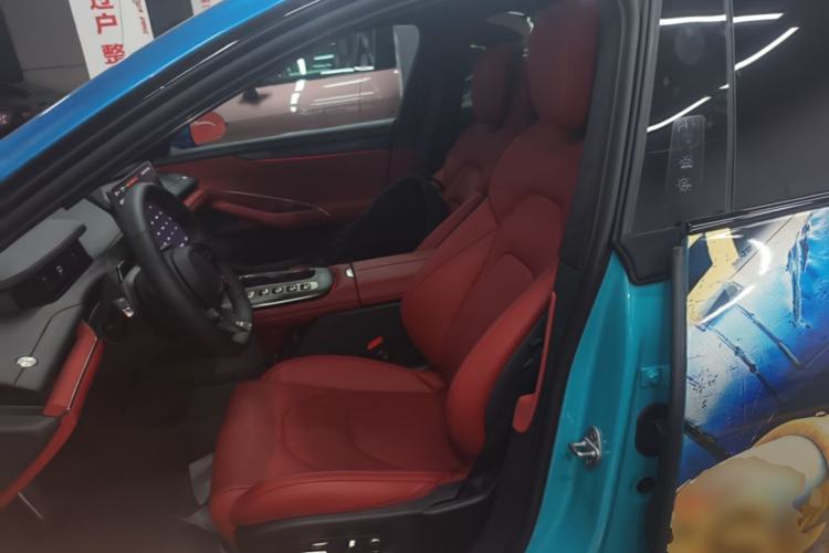 Used Xiaomi Auto SU7 2024 Four-Wheel Drive Ultra-Long Range Advanced Intelligent Driving Max Edition Left Front Seat