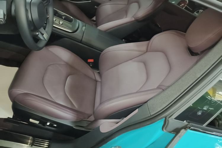 Used Xiaomi Auto SU7 2024 Rear-Drive Ultra-Long Range Advanced Pro-Level Intelligent Driving Version Left Front Seat