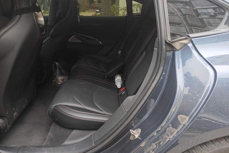 Used Xiaomi Auto SU7 2024 Rear-Drive Standard Founder Edition Left Rear Seat