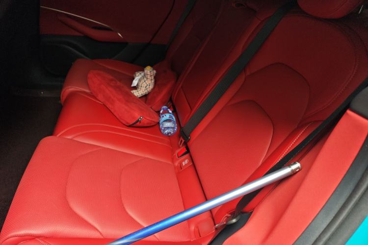 Used Xiaomi Auto SU7 2024 Rear-Drive Ultra-Long Range Advanced Pro-Level Intelligent Driving Version Left Rear Seat
