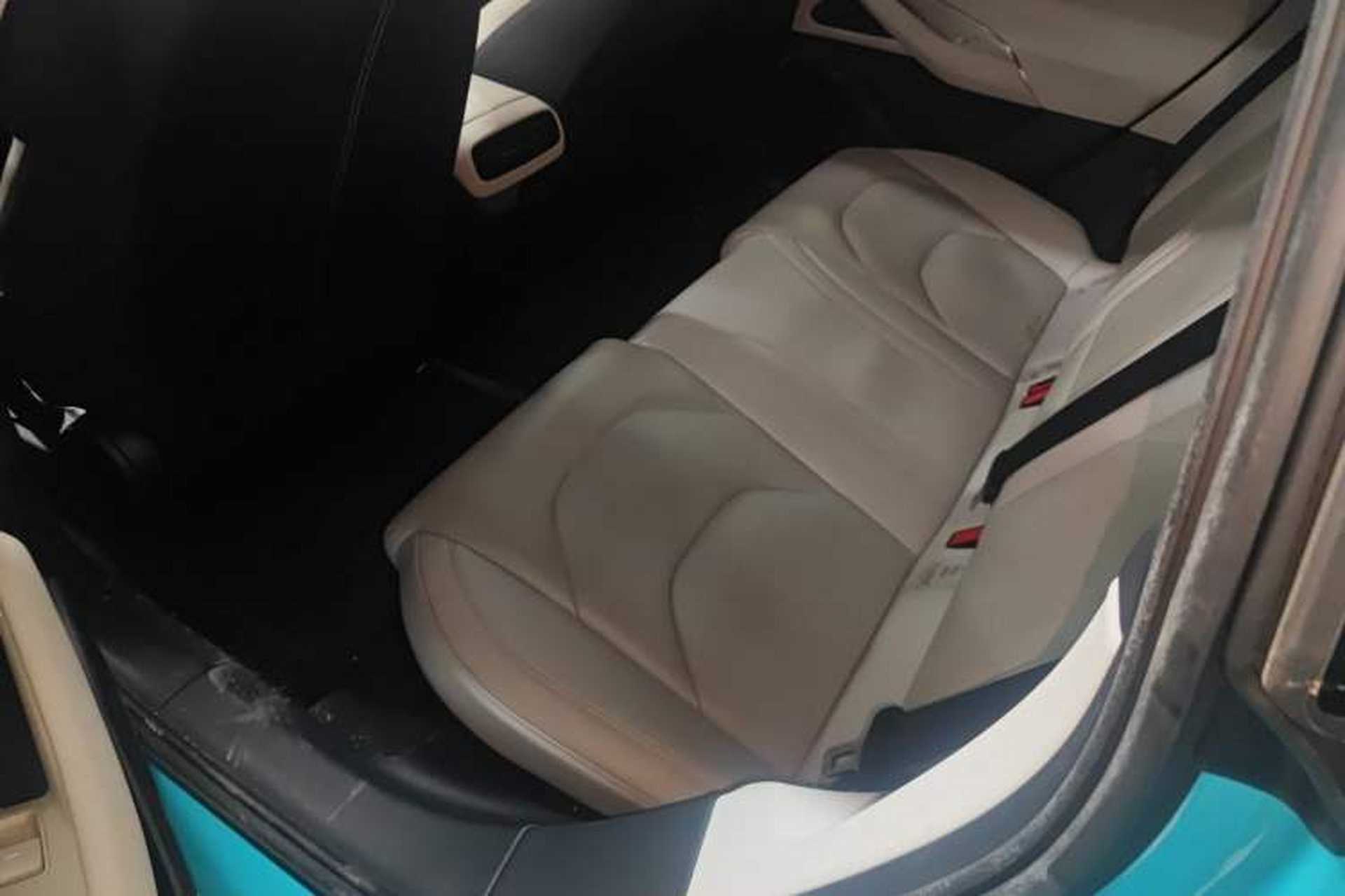 Used Xiaomi Auto SU7 2024 Four-Wheel Drive Ultra-Long Range Advanced Intelligent Driving Max Edition Left Rear Seat