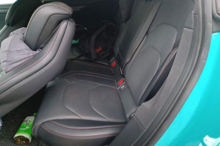 Used Xiaomi Auto SU7 2024 Four-Wheel-Drive Max Founder's Edition Left Rear Seat