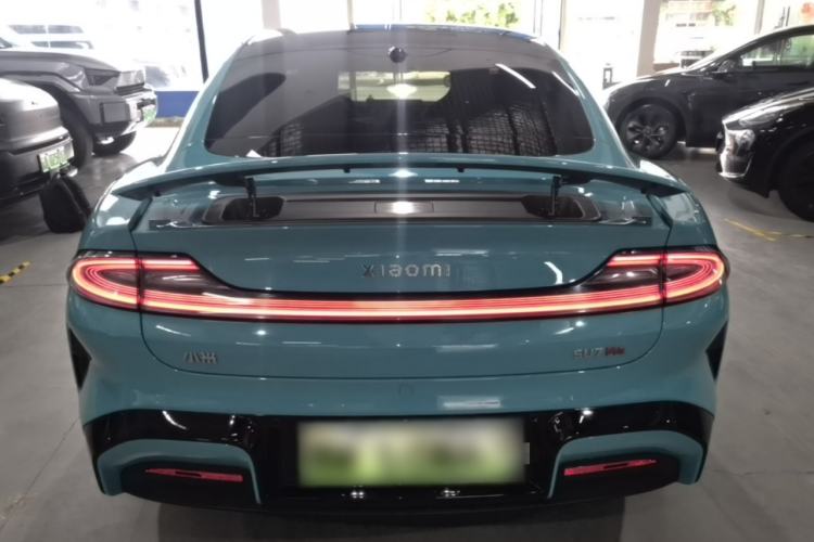 Used Xiaomi Auto SU7 2024 Four-Wheel Drive Ultra-Long Range Advanced Intelligent Driving Max Edition Rear