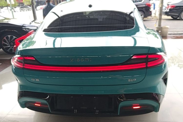 Used Xiaomi Auto SU7 2024 Rear-Drive Long-Range Intelligent Driving Version Rear