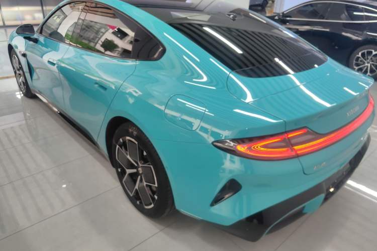 Used Xiaomi Auto SU7 2024 Rear-Drive Ultra-Long Range Advanced Pro-Level Intelligent Driving Version Rear Left 45 Deg