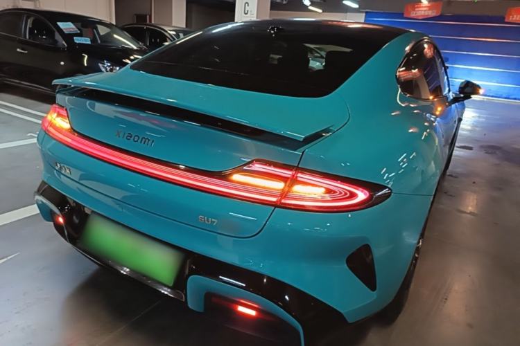 Used Xiaomi Auto SU7 2024 Four-Wheel Drive Ultra-Long Range Advanced Intelligent Driving Max Edition Rear Right 45 Deg