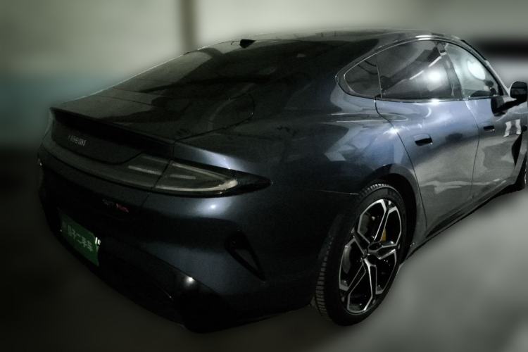 Used Xiaomi Auto SU7 2024 Four-Wheel Drive Ultra-Long Range Advanced Intelligent Driving Max Edition Rear Right 45 Deg