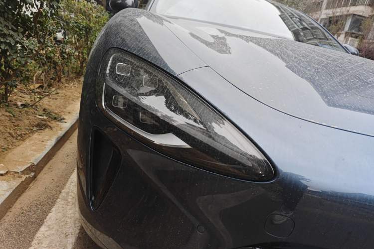 Used Xiaomi Auto SU7 2024 Rear-Drive Standard Founder Edition Right Front Headlight