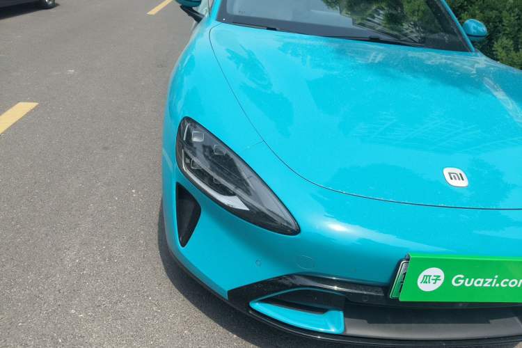 Used Xiaomi Auto SU7 2024 Four-Wheel Drive Ultra-Long Range Advanced Intelligent Driving Max Edition Right Front Headlight