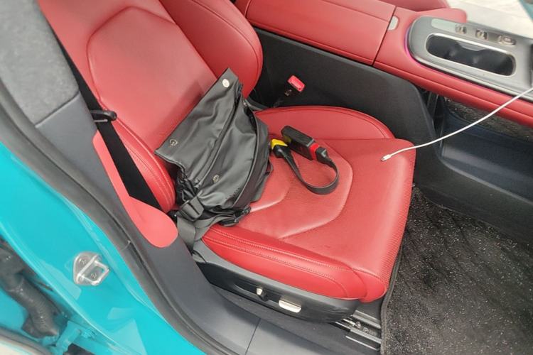 Used Xiaomi Auto SU7 2024 Rear-Drive Standard Founder Edition Right Front Seat