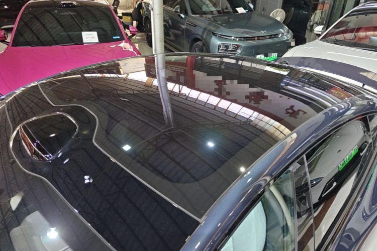 Used Xiaomi Auto SU7 2024 Four-Wheel Drive Ultra-Long Range Advanced Intelligent Driving Max Edition Roof