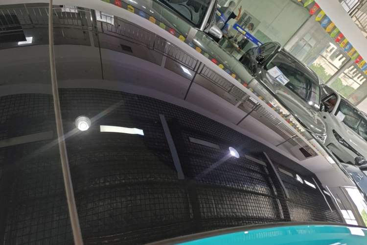 Used Xiaomi Auto SU7 2024 Rear-Drive Long-Range Intelligent Driving Version Roof