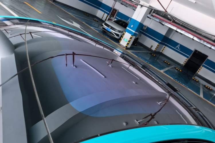 Used Xiaomi Auto SU7 2024 Rear-Drive Long-Range Intelligent Driving Version Roof