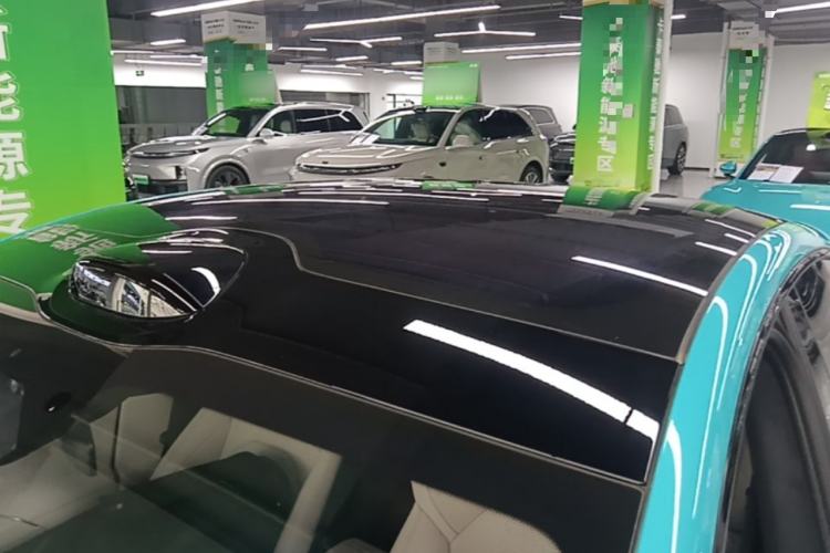 Used Xiaomi Auto SU7 2024 Four-Wheel Drive Ultra-Long Range Advanced Intelligent Driving Max Edition Roof
