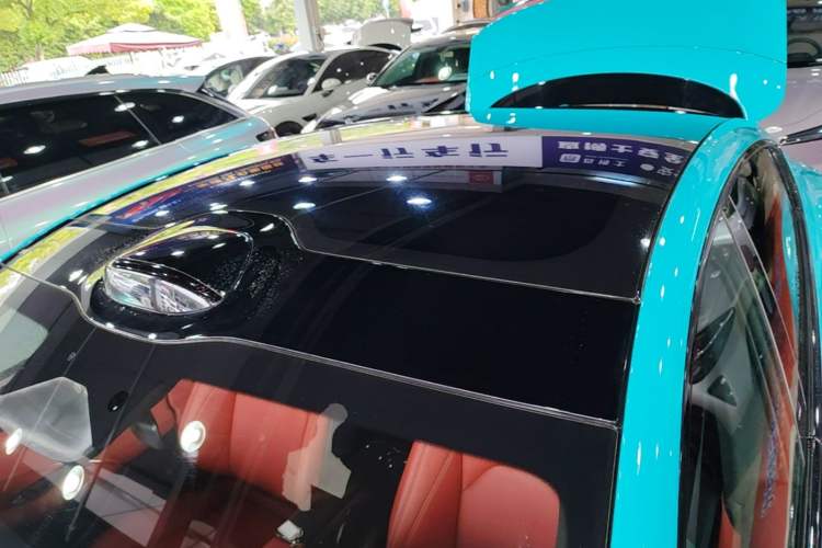 Used Xiaomi Auto SU7 2024 Four-Wheel Drive Ultra-Long Range Advanced Intelligent Driving Max Edition Roof