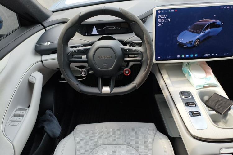 Used Xiaomi Auto SU7 2024 Rear-Drive Long-Range Intelligent Driving Version Steering Wheel