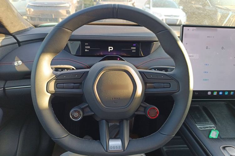 Used Xiaomi Auto SU7 2024 Four-Wheel-Drive Max Founder's Edition Steering Wheel
