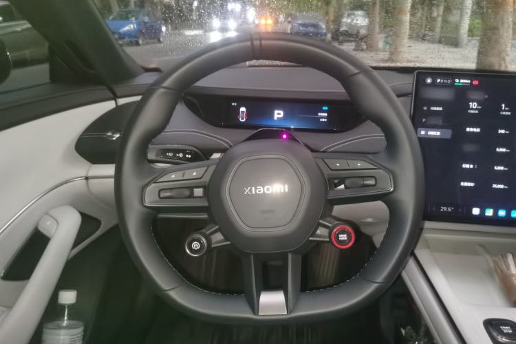 Used Xiaomi Auto SU7 2024 Rear-Drive Long-Range Intelligent Driving Version Steering Wheel