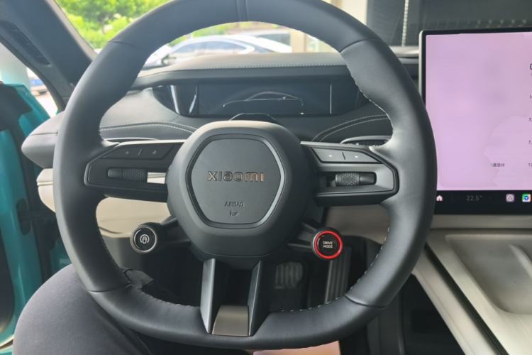 Used Xiaomi Auto SU7 2024 Rear-Drive Long-Range Intelligent Driving Version Steering Wheel