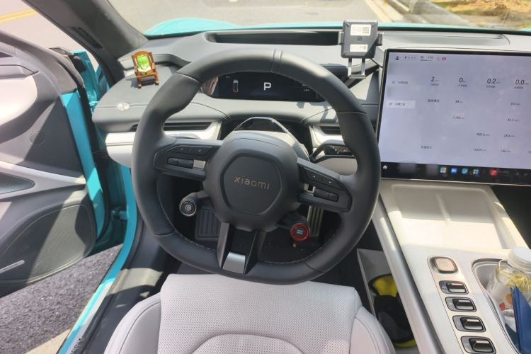 Used Xiaomi Auto SU7 2024 Four-Wheel Drive Ultra-Long Range Advanced Intelligent Driving Max Edition Steering Wheel