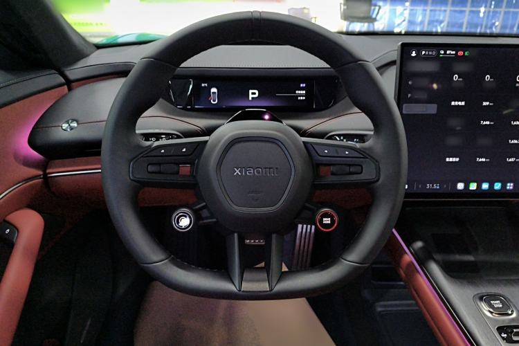 Used Xiaomi Auto SU7 2024 Four-Wheel Drive Ultra-Long Range Advanced Intelligent Driving Max Edition Steering Wheel