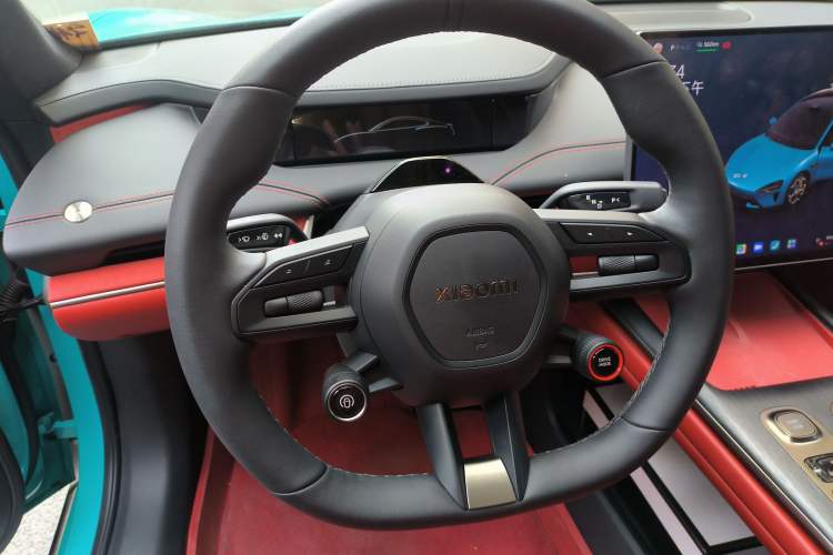 Used Xiaomi Auto SU7 2024 Rear-Drive Ultra-Long Range Advanced Pro-Level Intelligent Driving Version Steering Wheel
